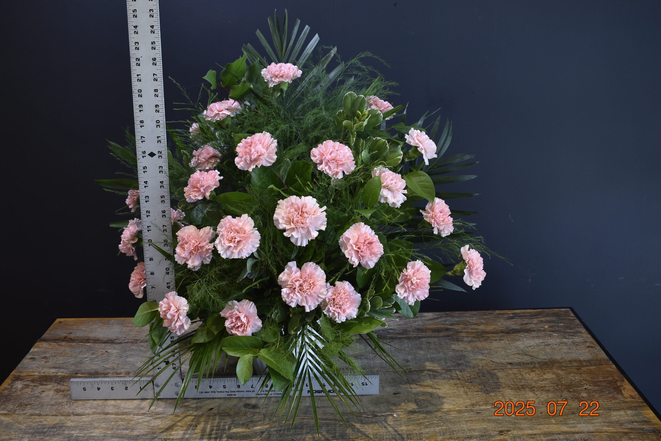 BOUTIQUE FUNERAL CARN 24 PINK image 2