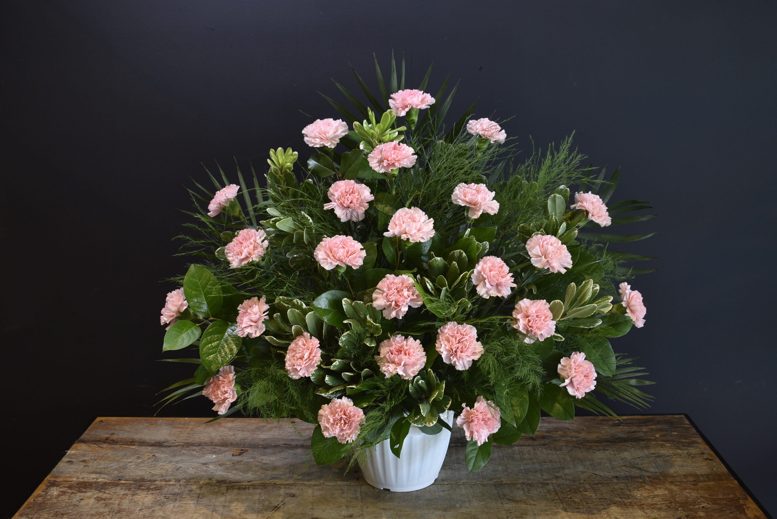 BOUTIQUE FUNERAL CARN 24 PINK image 0